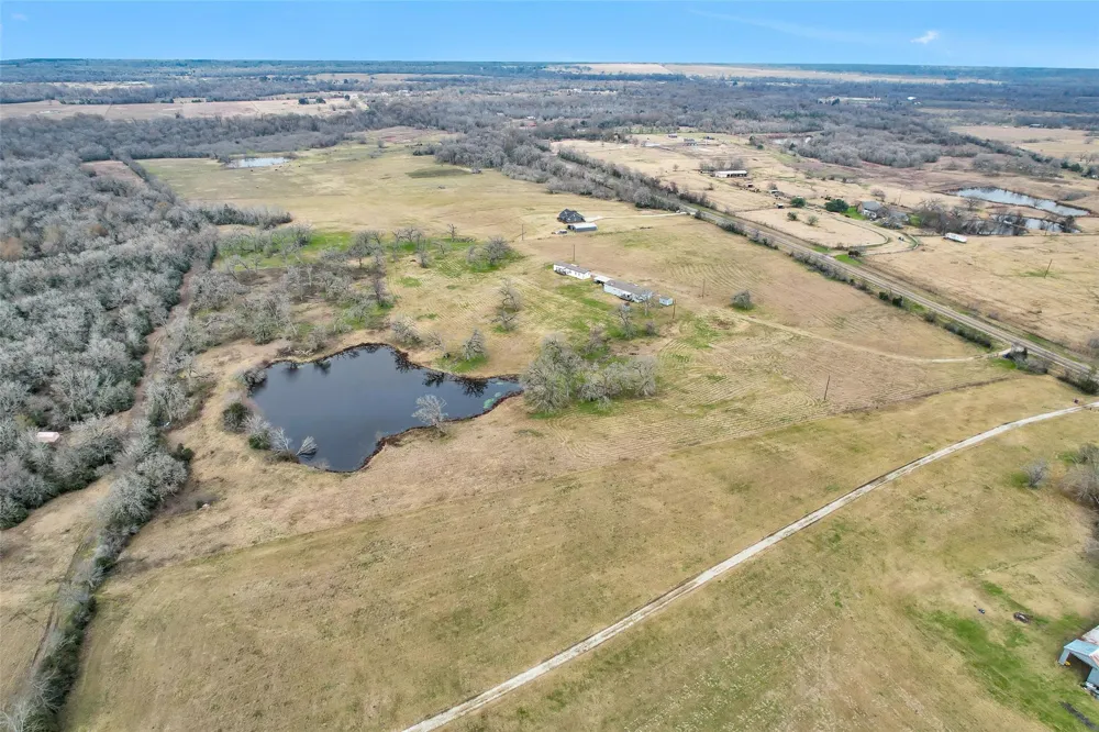 6083 Fm 3060 Midway, TX 75852