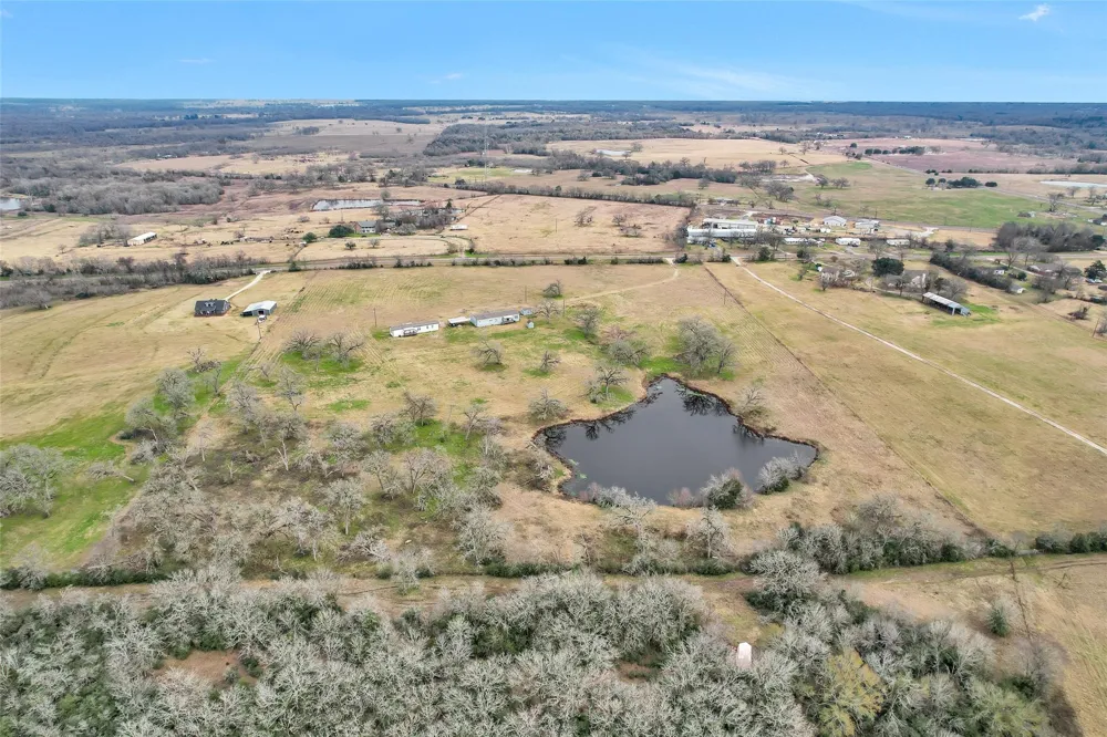 6083 Fm 3060 Midway, TX 75852