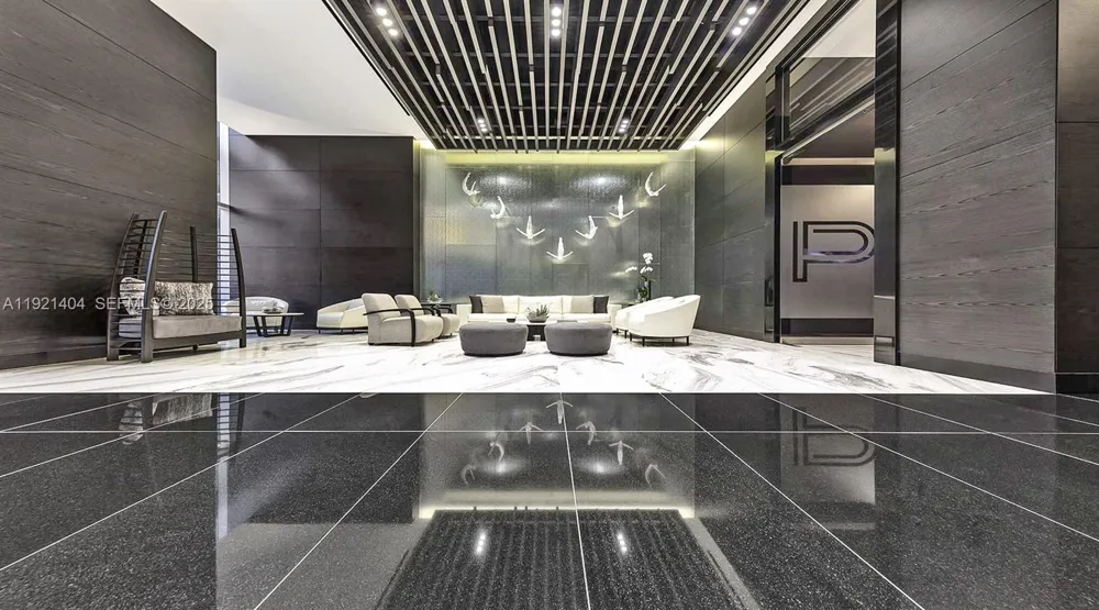 851 NE 1st Ave #1508 Miami, FL 33132
