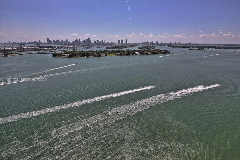 650 West Ave #2801 Miami Beach, FL 33139