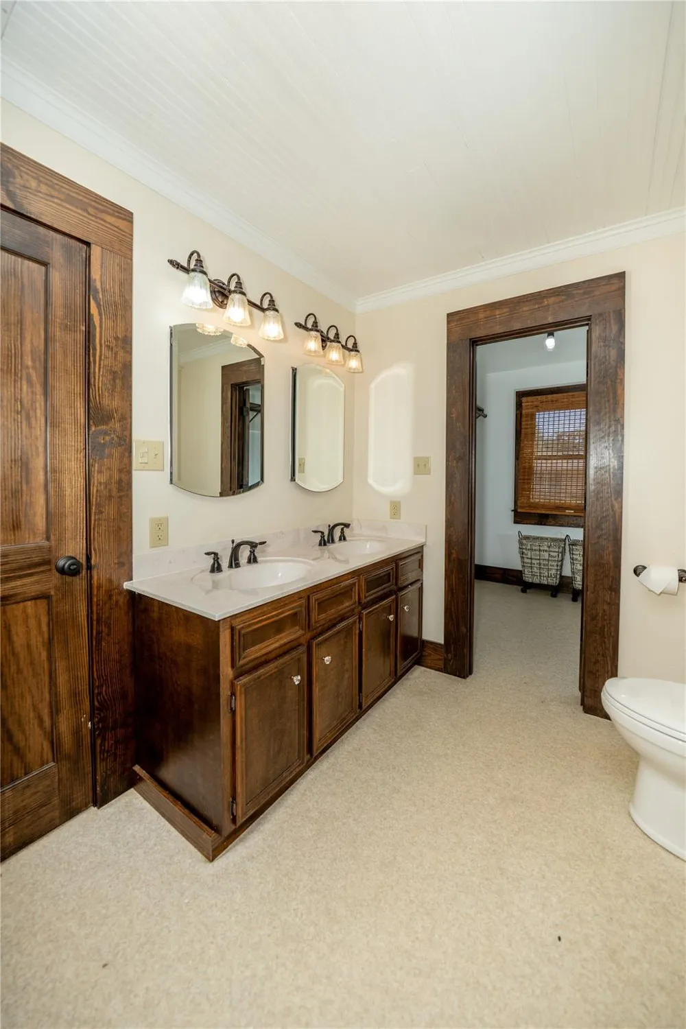 236 S Main Street Grapeland, TX 75844