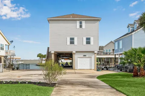 1814 Tiki Drive