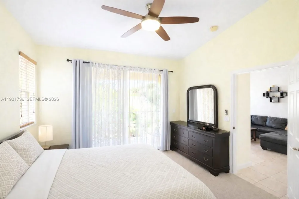 1718 Carvelle Dr #1718 Riviera Beach, FL 33404