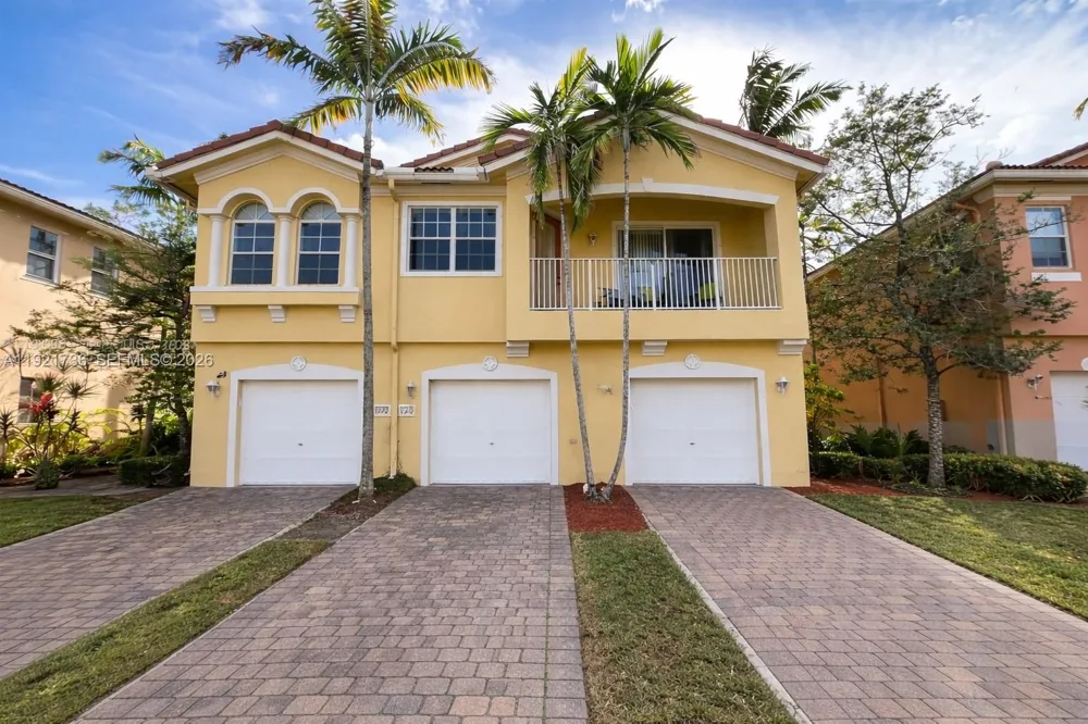 1718 Carvelle Dr #1718 Riviera Beach, FL 33404