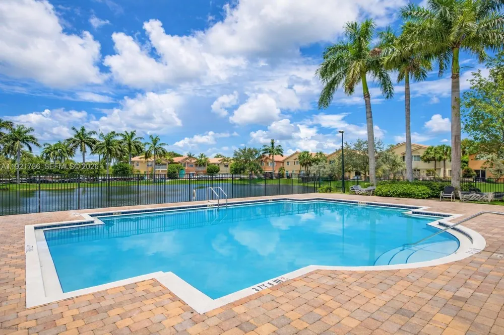 1718 Carvelle Dr #1718 Riviera Beach, FL 33404