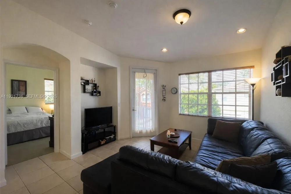1718 Carvelle Dr #1718 Riviera Beach, FL 33404