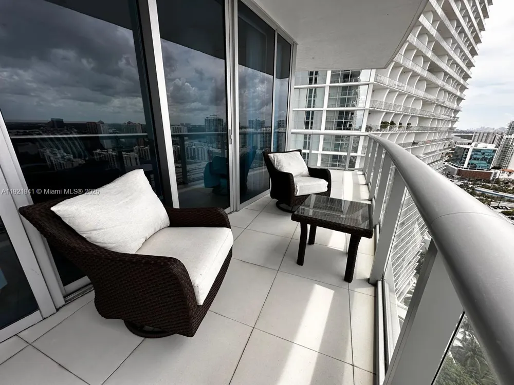 17001 Collins Ave #2601 Sunny Isles Beach, FL 33160