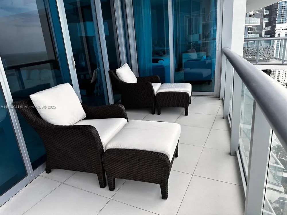 17001 Collins Ave #2601 Sunny Isles Beach, FL 33160