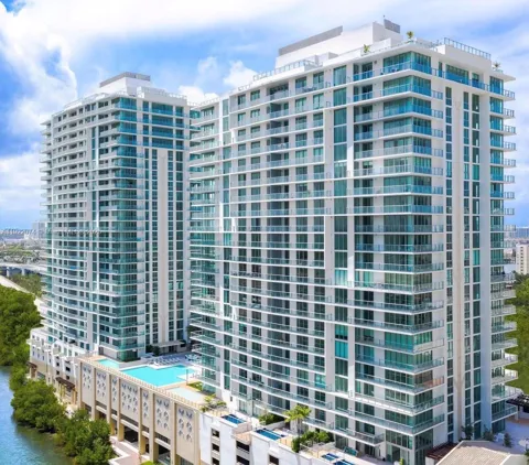 330 Sunny Isles Blvd #5-2002