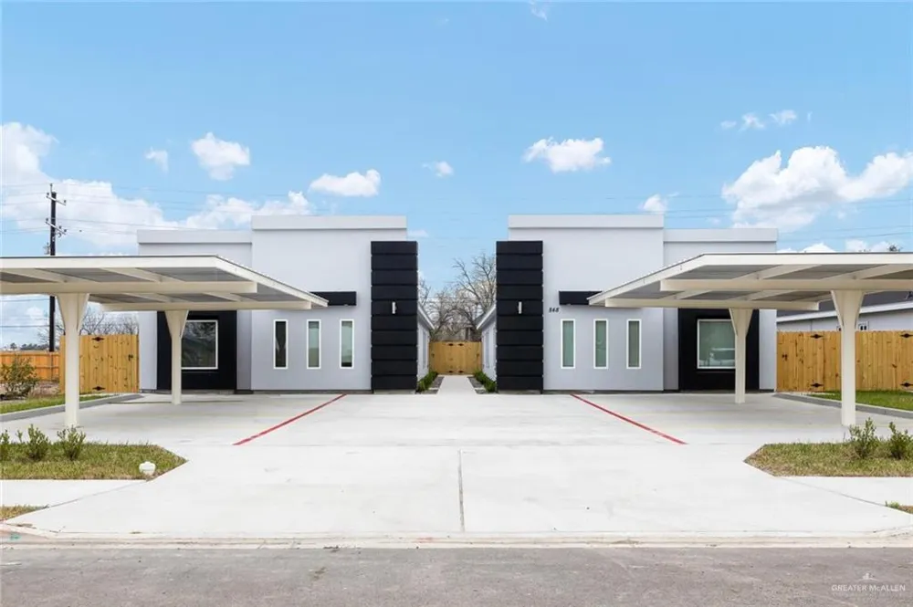 1020 Palm Drive #1 Alamo, TX 78516
