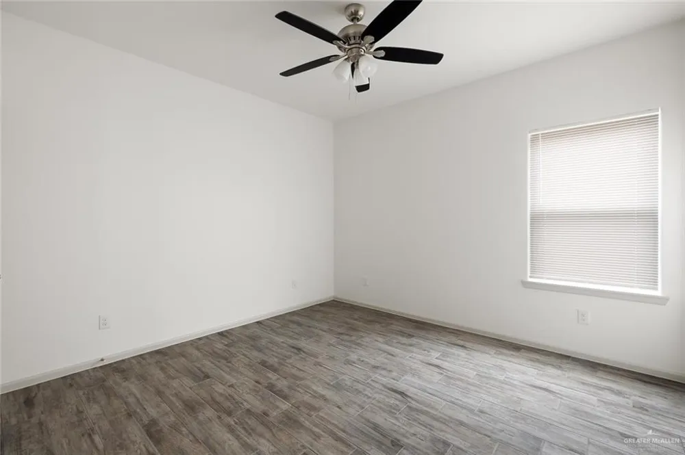 1020 Palm Drive #1 Alamo, TX 78516