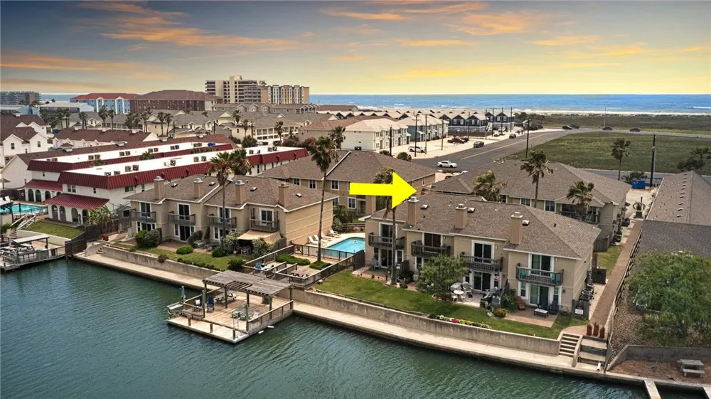 15125 Leeward Drive #20 Corpus Christi, TX 78418