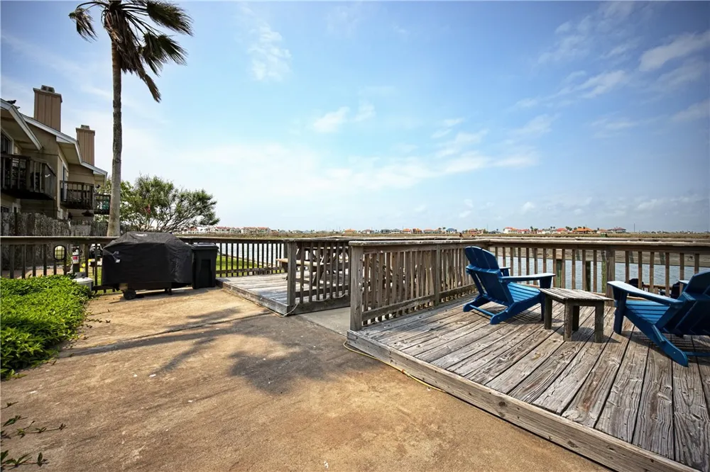 15125 Leeward Drive #20 Corpus Christi, TX 78418