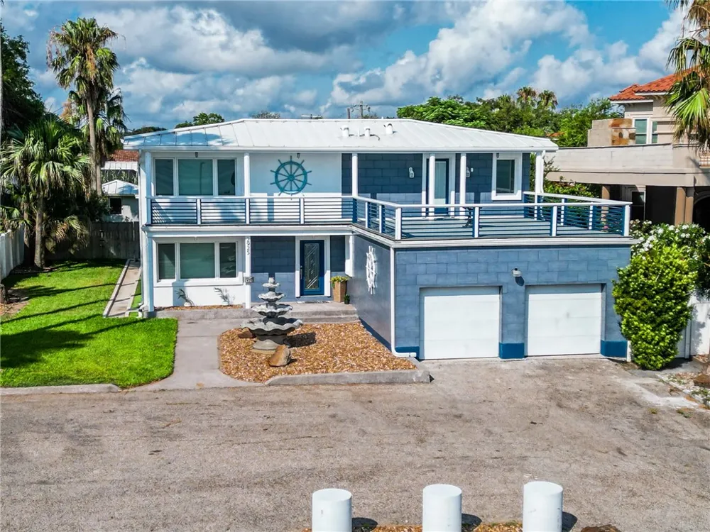 2925 Ocean Drive Corpus Christi, TX 78404