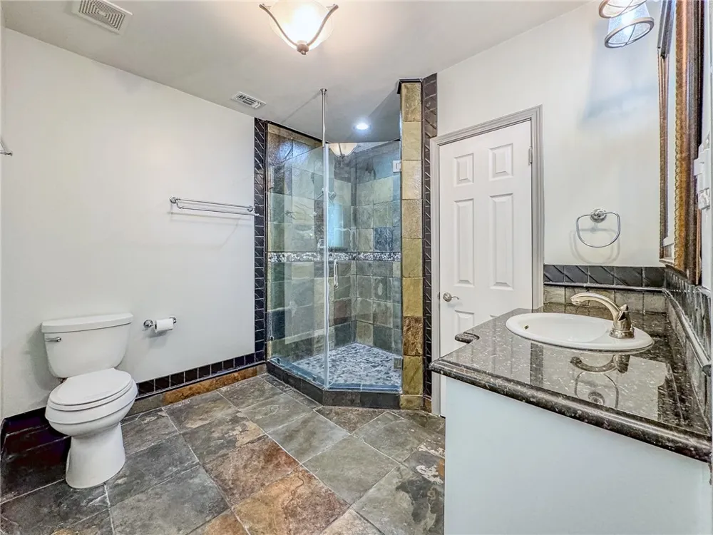 2925 Ocean Drive Corpus Christi, TX 78404