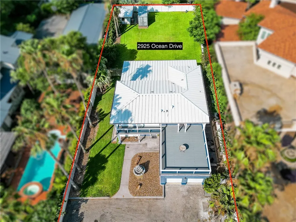 2925 Ocean Drive Corpus Christi, TX 78404