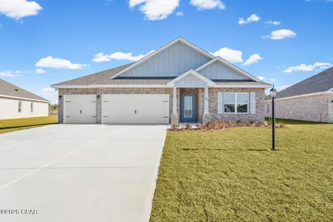 208 Lake Merial Blvd