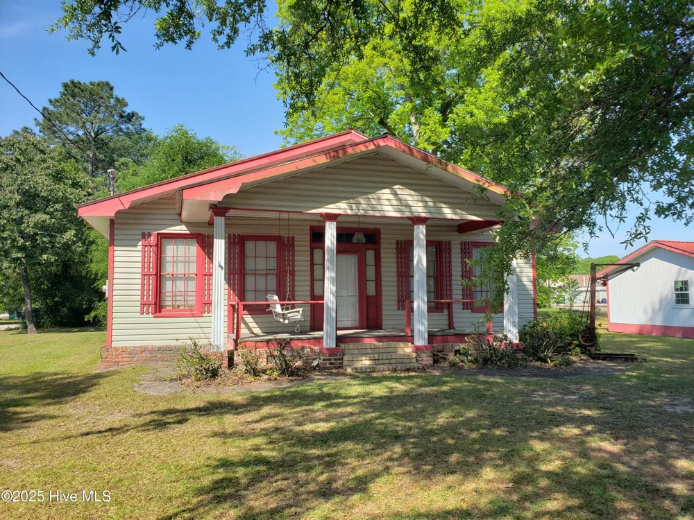 809 Conway Road Fair Bluff, NC 28439