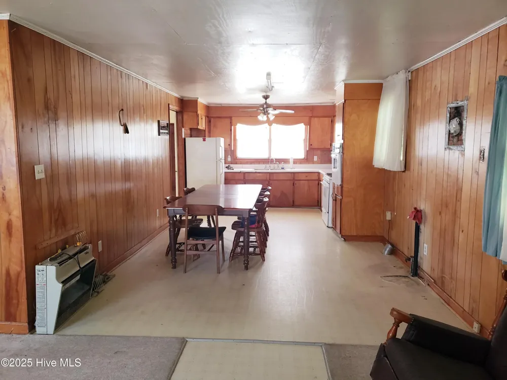 809 Conway Road Fair Bluff, NC 28439