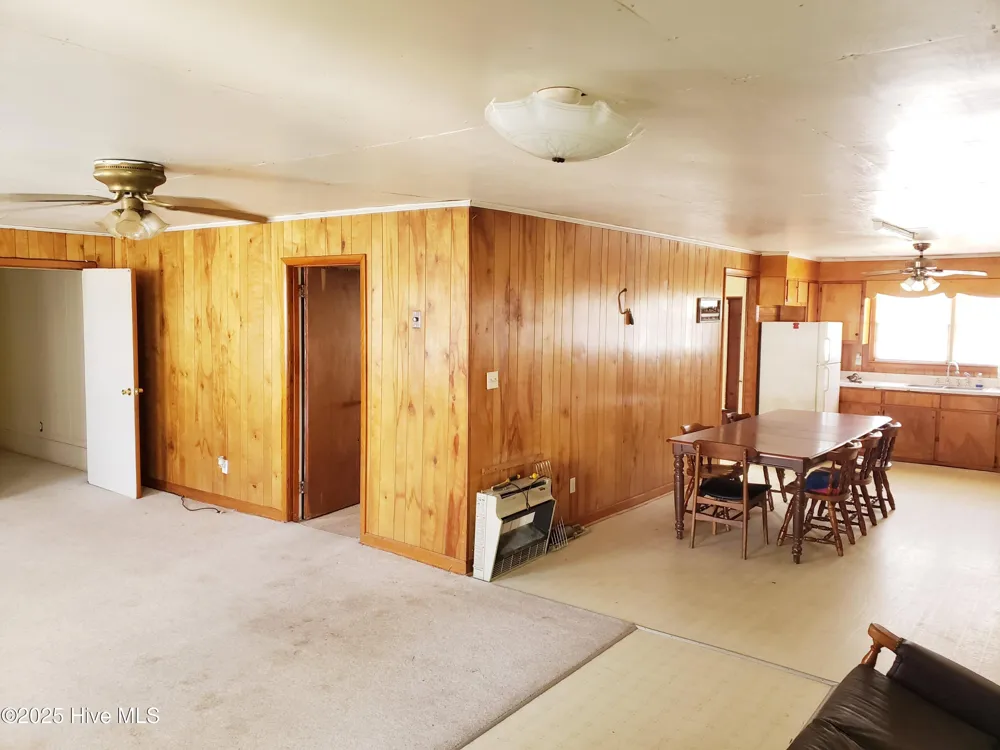 809 Conway Road Fair Bluff, NC 28439