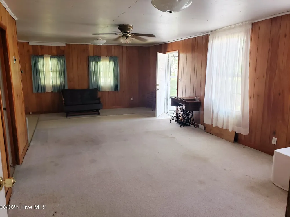 809 Conway Road Fair Bluff, NC 28439