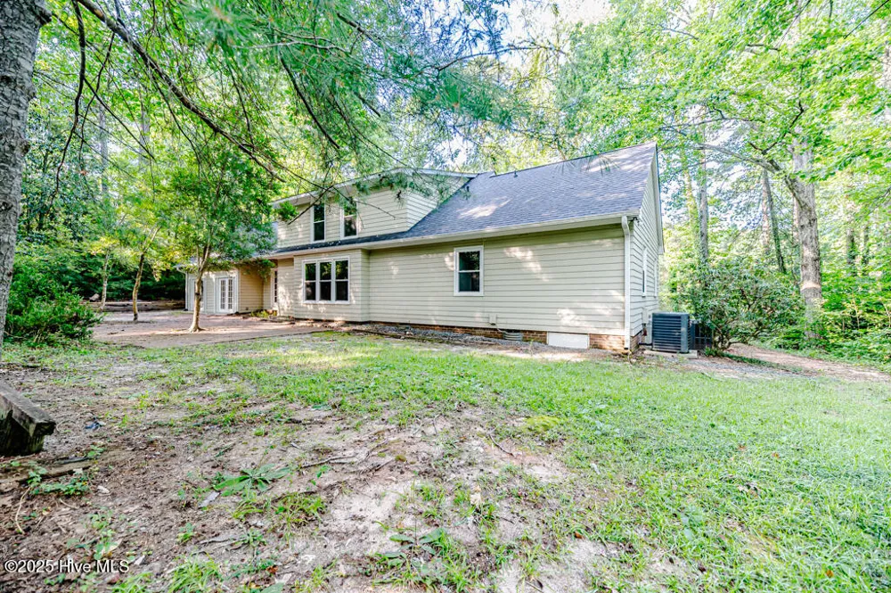 828 Chatham Road Rockingham, NC 28379