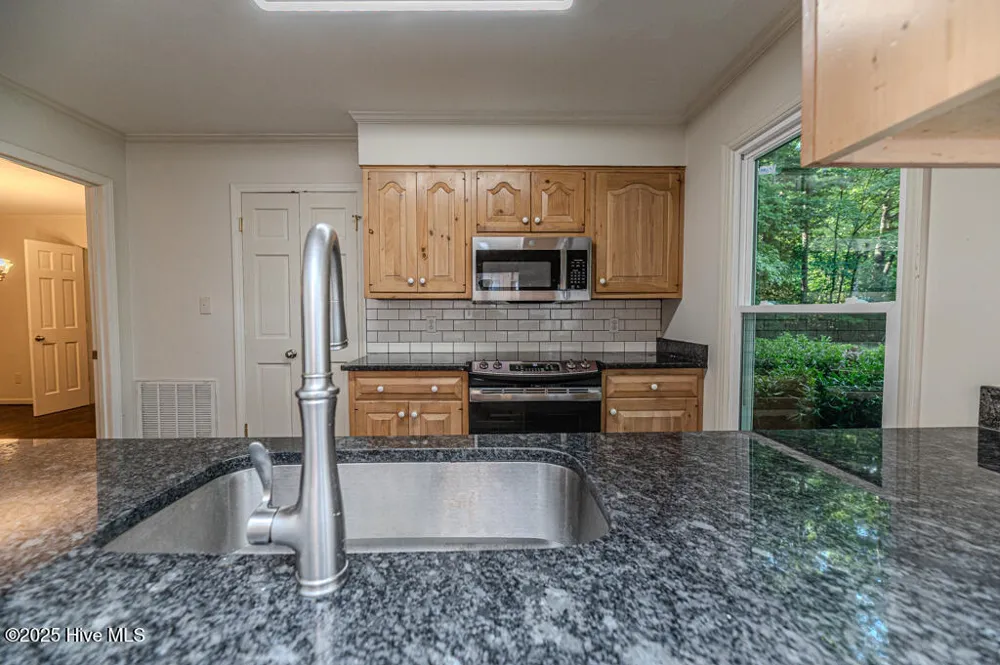 828 Chatham Road Rockingham, NC 28379