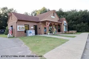 4 Brassie Circle Jackson Springs, NC 27281