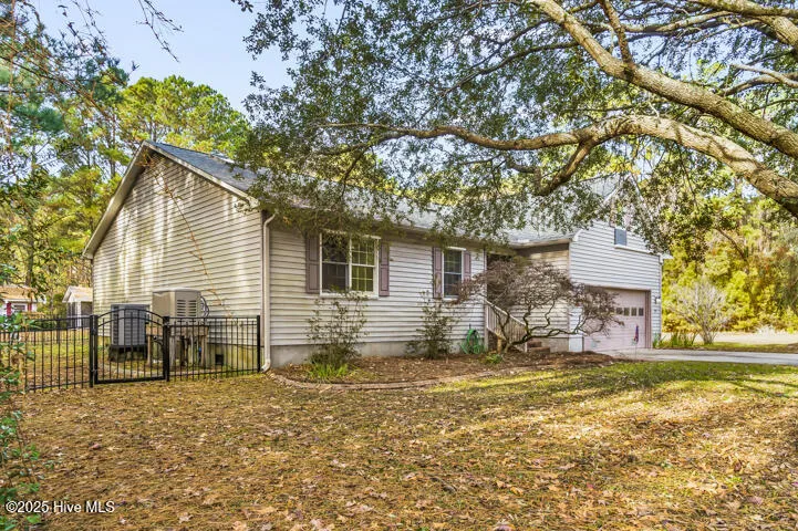 9314 Doris Drive Oriental, NC 28571