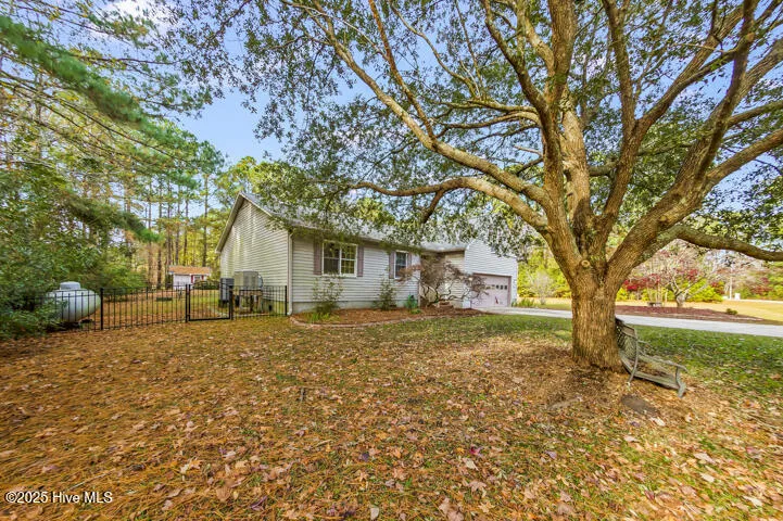 9314 Doris Drive Oriental, NC 28571