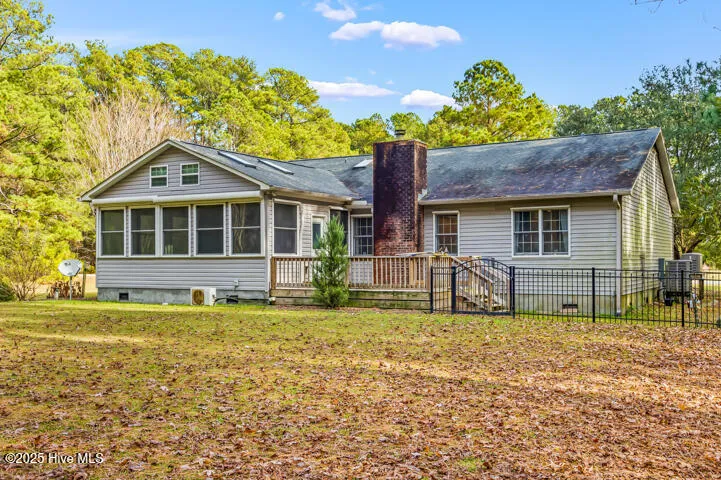 9314 Doris Drive Oriental, NC 28571
