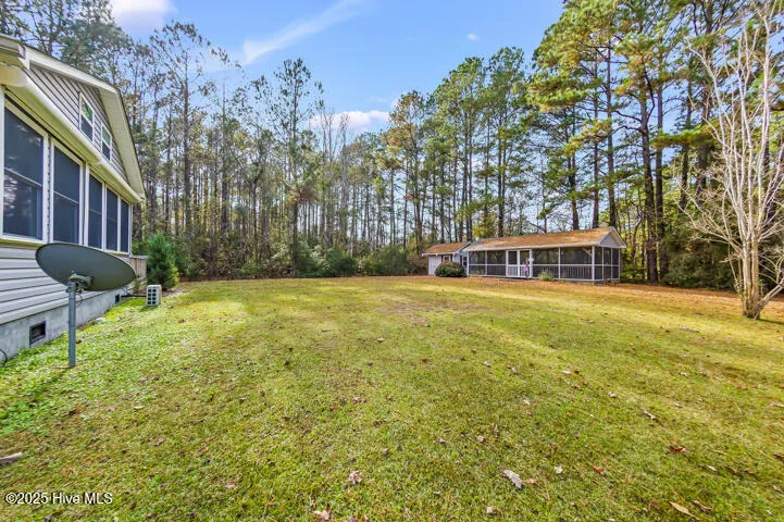 9314 Doris Drive Oriental, NC 28571