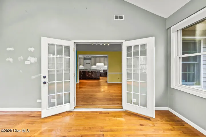 9314 Doris Drive Oriental, NC 28571
