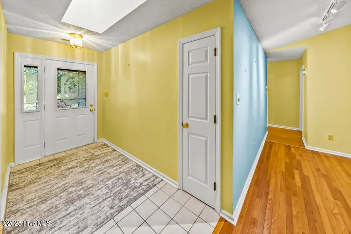 9314 Doris Drive Oriental, NC 28571