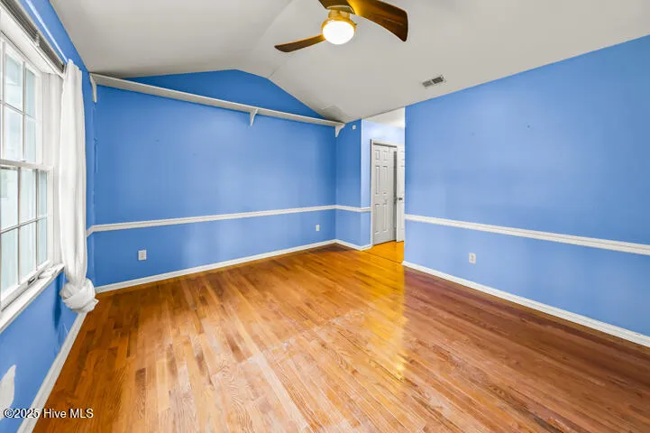 9314 Doris Drive Oriental, NC 28571