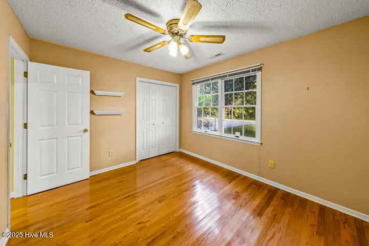 9314 Doris Drive Oriental, NC 28571