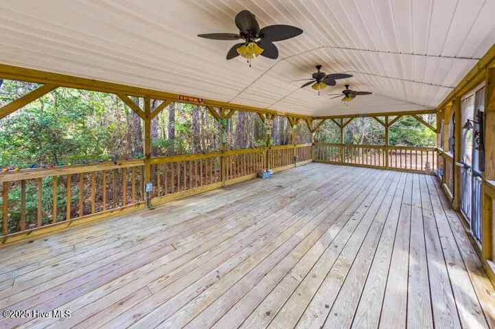 9314 Doris Drive Oriental, NC 28571