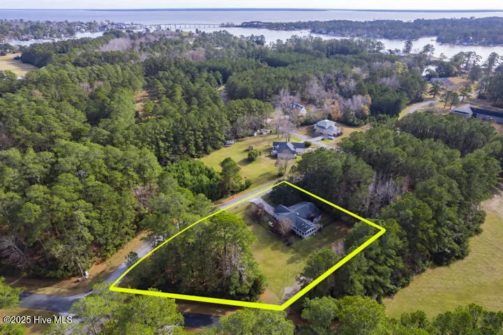 9314 Doris Drive Oriental, NC 28571