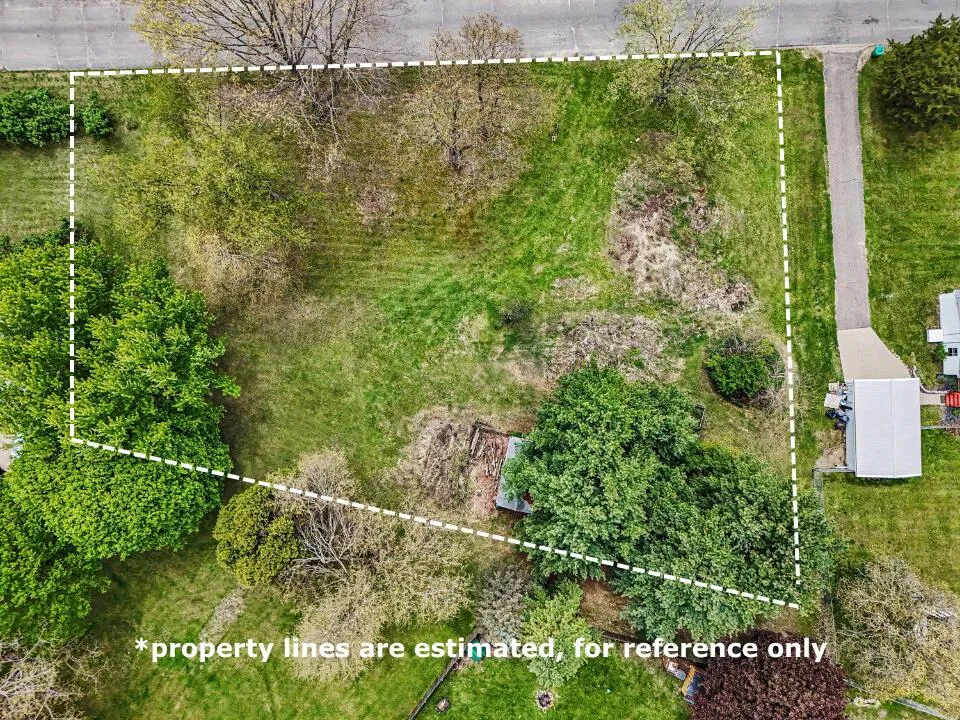 1819 Elizabeth Drive Three Rivers, MI 49093