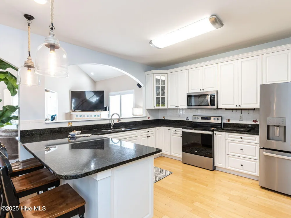 129 Sunset Drive Cedar Point, NC 28584