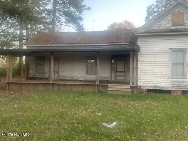 1890 Oneal Road Whitakers, NC 27891
