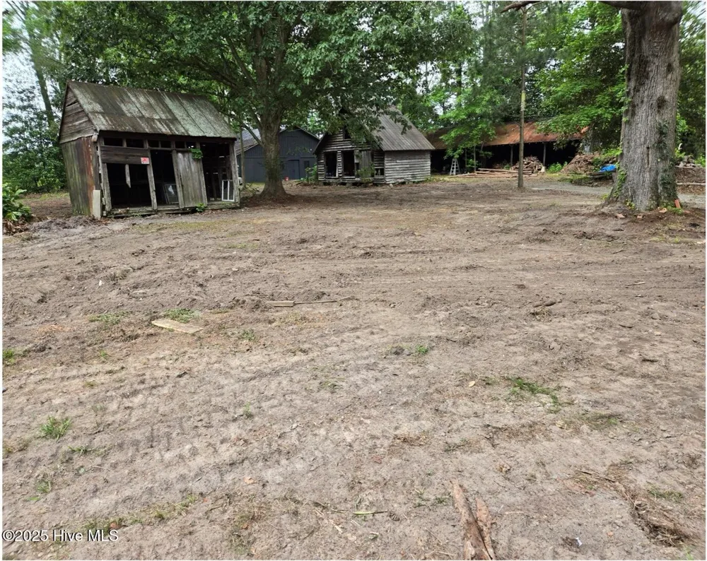 1890 Oneal Road Whitakers, NC 27891