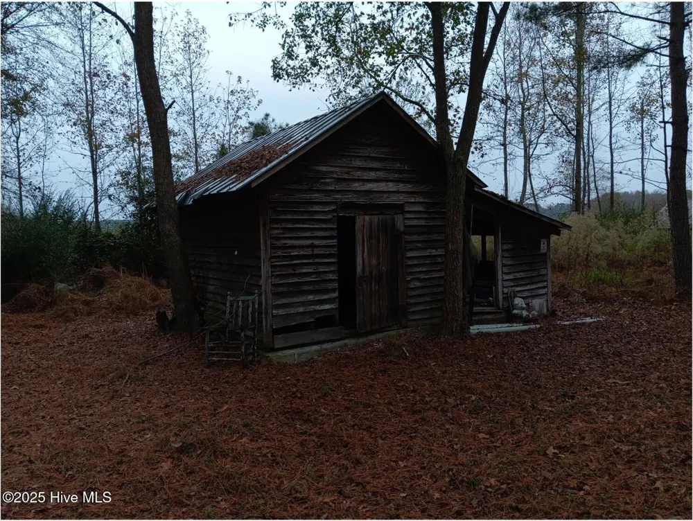 1890 Oneal Road Whitakers, NC 27891