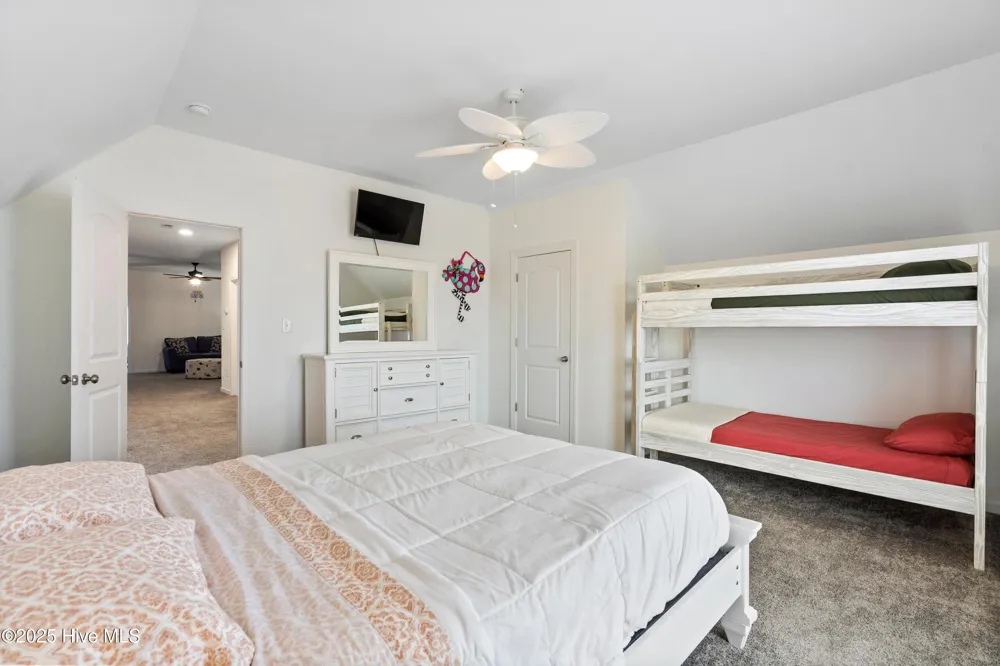 3011 3rd Street Surf City, NC 28445