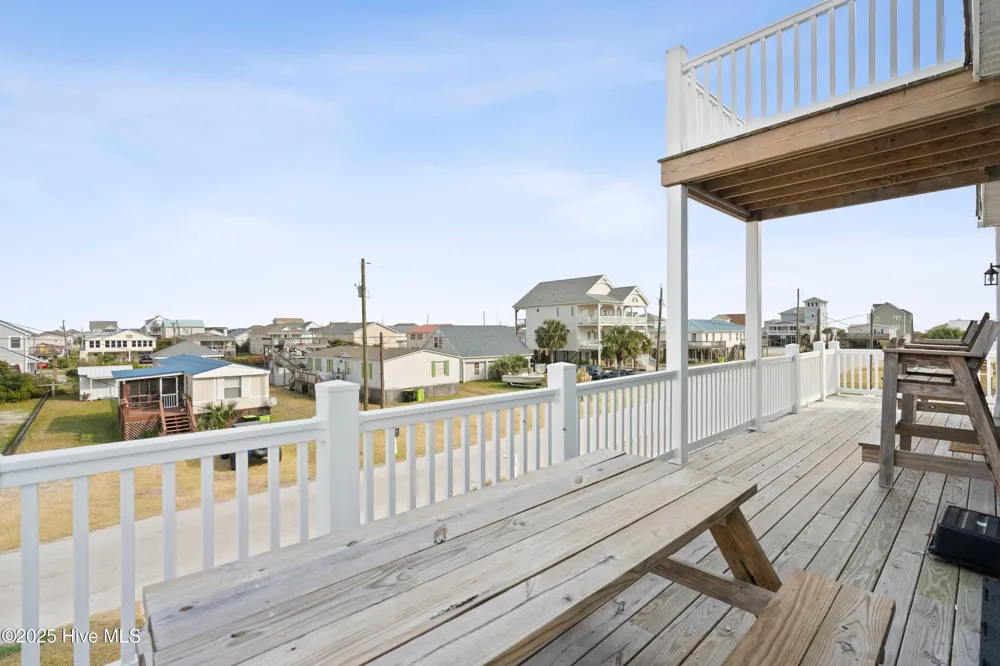 3011 3rd Street Surf City, NC 28445