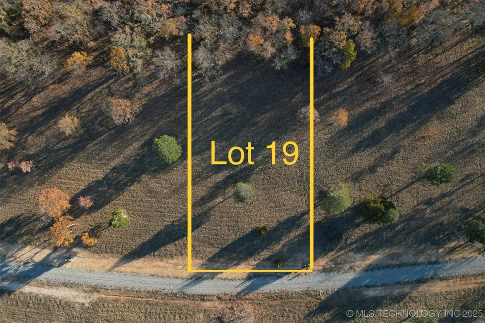 19 Kathy Lane Eufaula, OK 74432