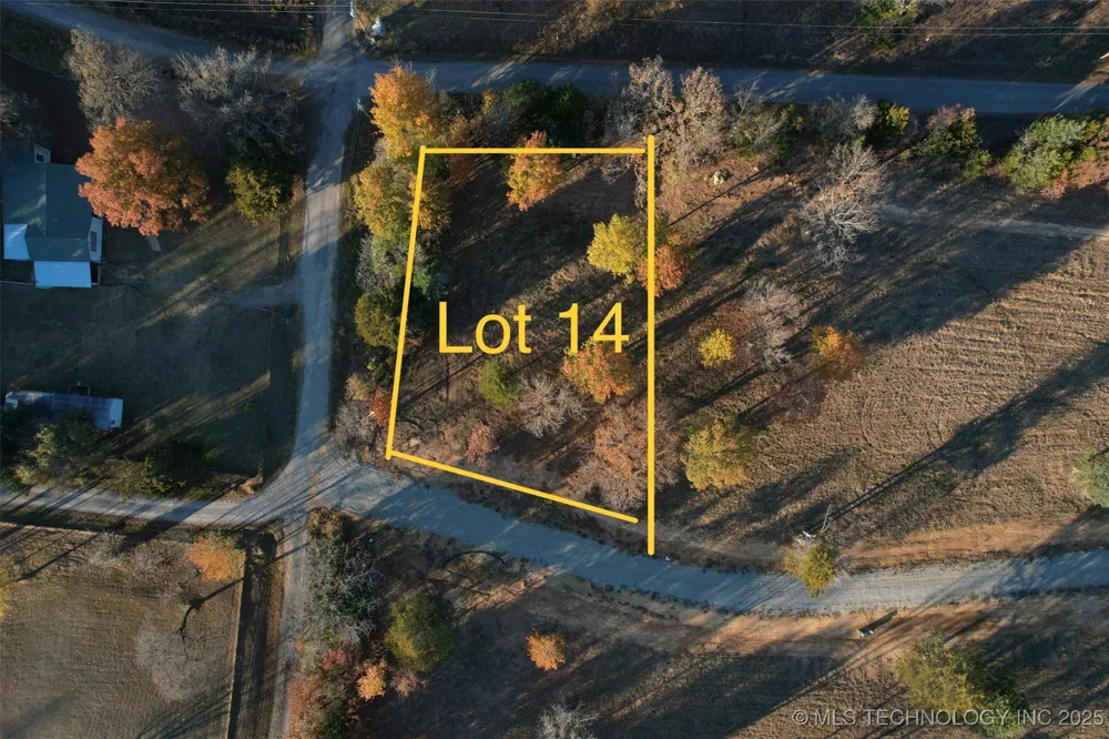 14 Kathy Lane Eufaula, OK 74432