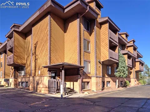 935 Saturn Drive #214