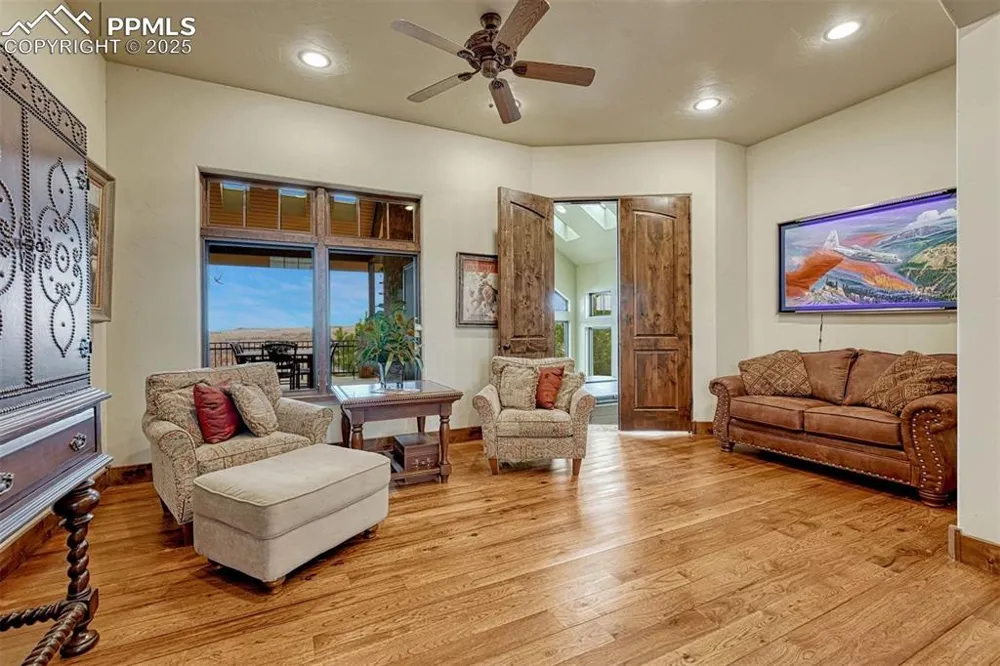 9565 Oak Springs Trail Franktown, CO 80116