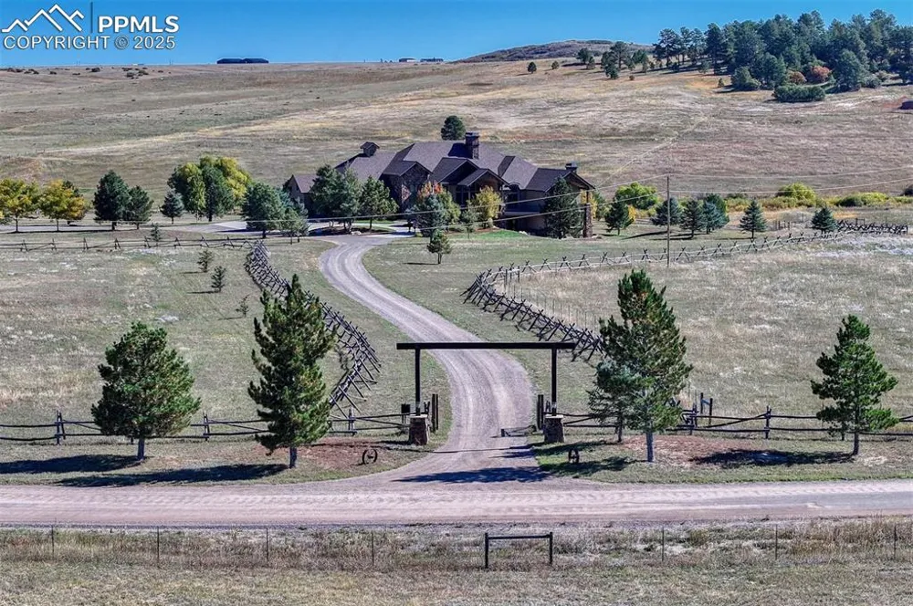 9565 Oak Springs Trail Franktown, CO 80116